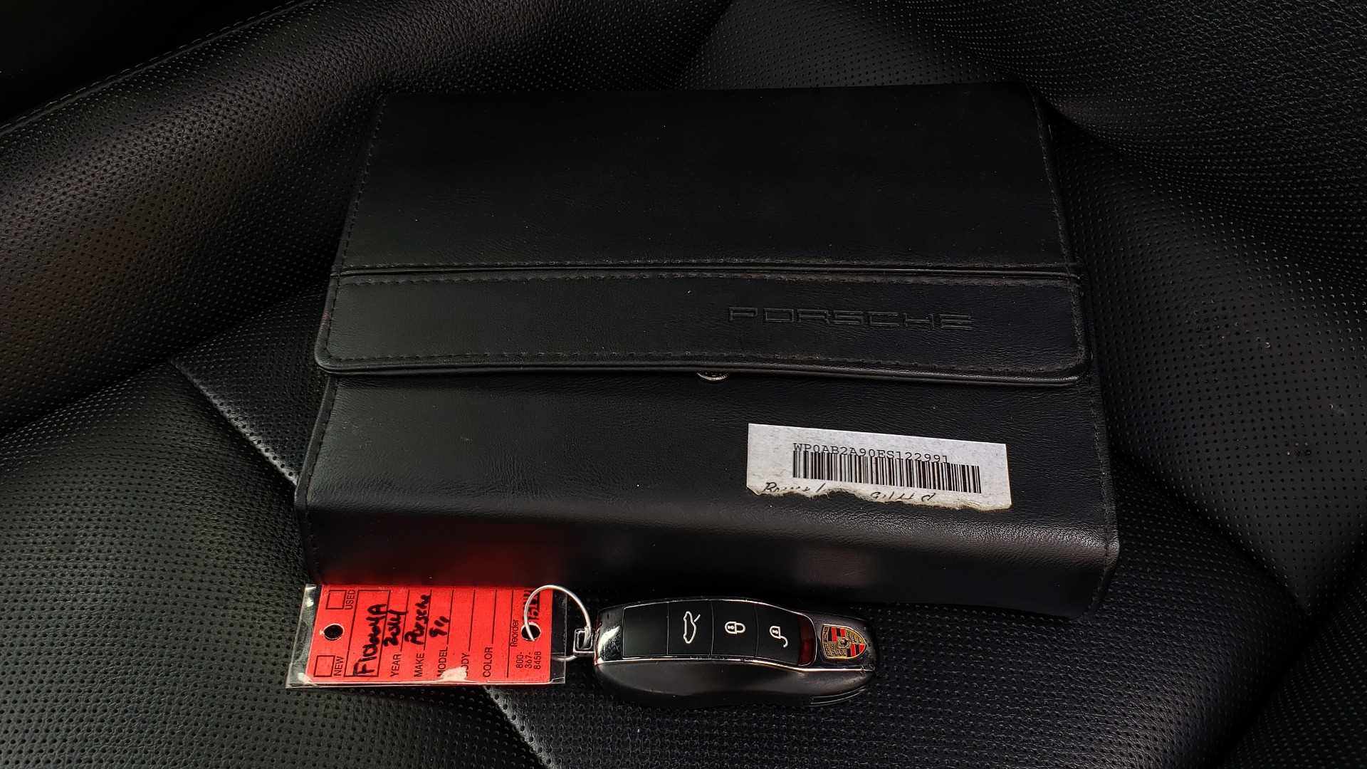 Used 2014 Porsche 911 CARRERA 4S / AWD / 3.8L / PDK / CHRONO / NAV / BOSE / SUNROOF for sale Sold at Formula Imports in Charlotte NC 28227 73