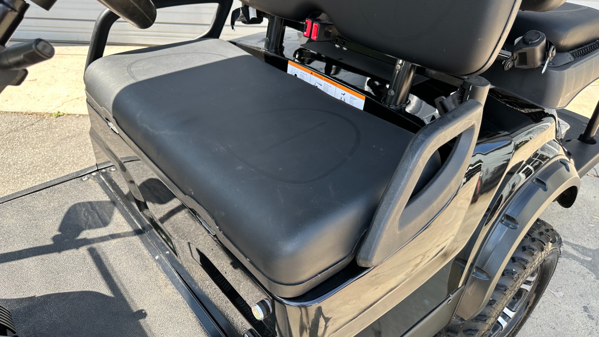 Used 2020 ICON i40L LIFTED / BLUETOOTH STEREO / ELECTRIC / DIGITAL DISPLAY / for sale $9,499 at Formula Imports in Charlotte NC 28227 32