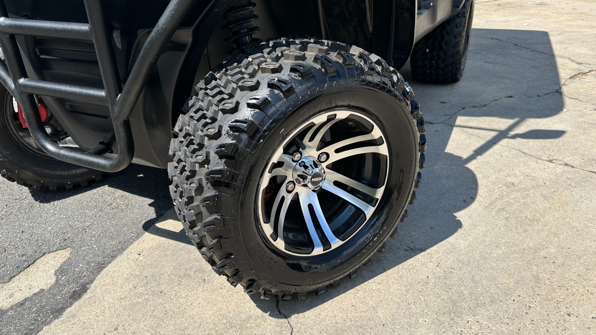 Used 2020 ICON i40L LIFTED / BLUETOOTH STEREO / ELECTRIC / DIGITAL DISPLAY / for sale $9,499 at Formula Imports in Charlotte NC 28227 40