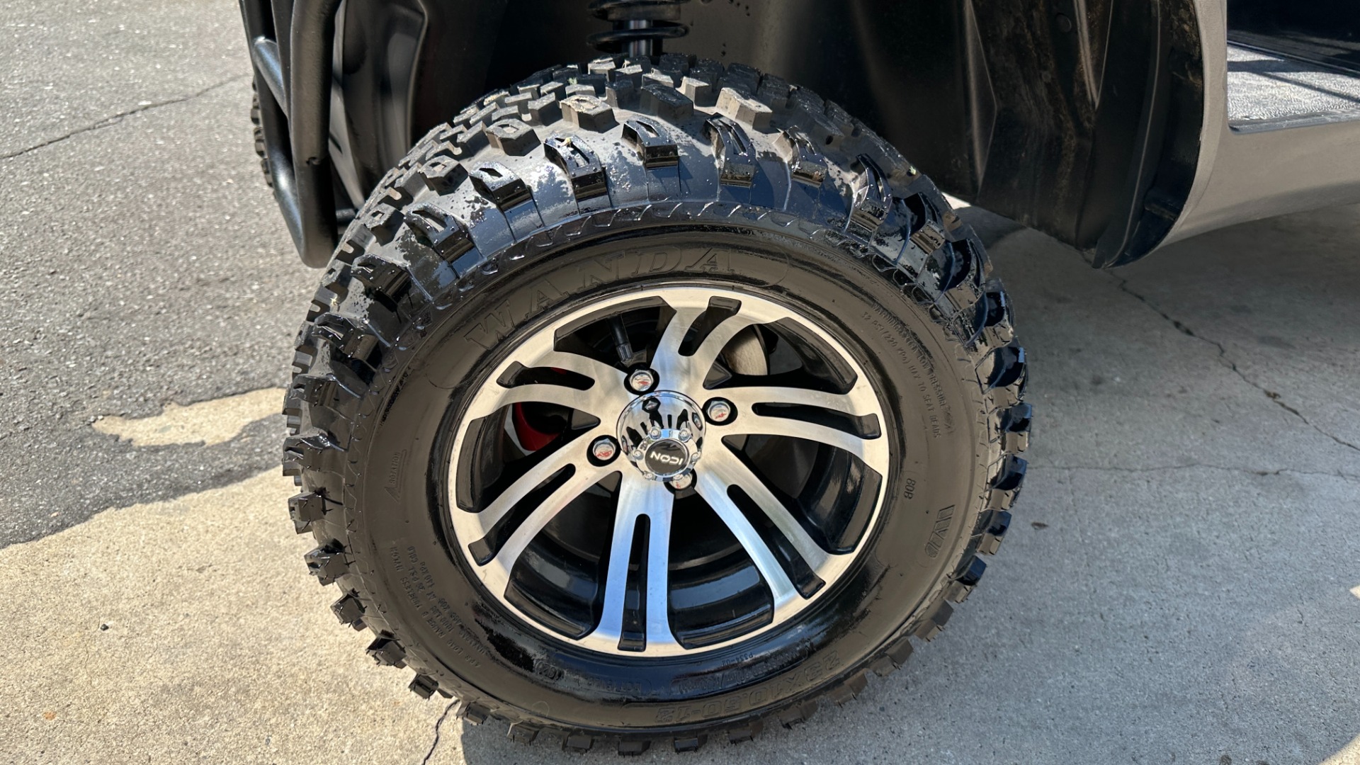 Used 2020 ICON i40L LIFTED / BLUETOOTH STEREO / ELECTRIC / DIGITAL DISPLAY / for sale $9,499 at Formula Imports in Charlotte NC 28227 43