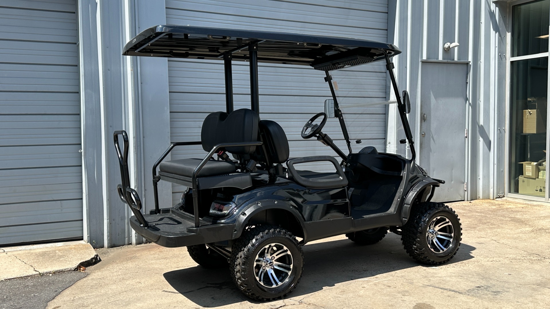 Used 2020 ICON i40L LIFTED / BLUETOOTH STEREO / ELECTRIC / DIGITAL DISPLAY / for sale Sold at Formula Imports in Charlotte NC 28227 7