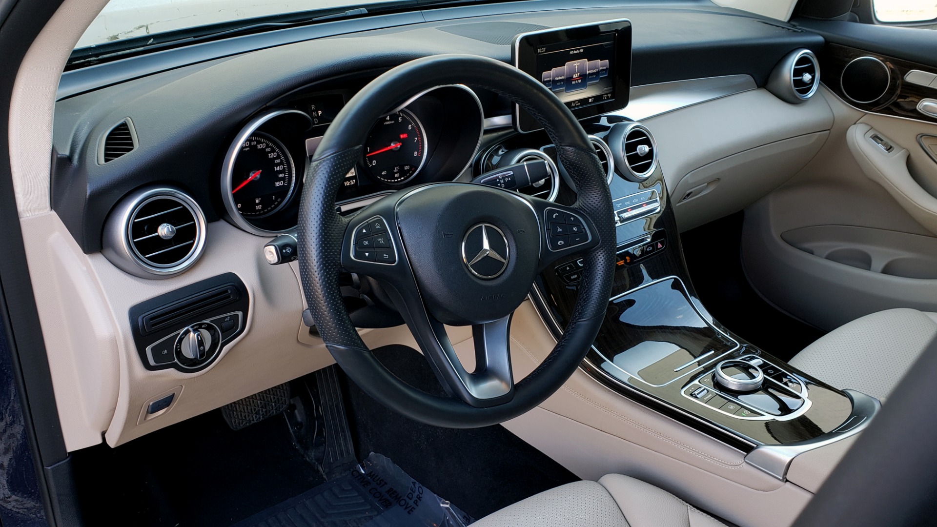 Used 2017 Mercedes-Benz GLC 300 4MATIC / PREM / NAV / KEYLESS-GO / SUNROOF / REARVIEW for sale Sold at Formula Imports in Charlotte NC 28227 36