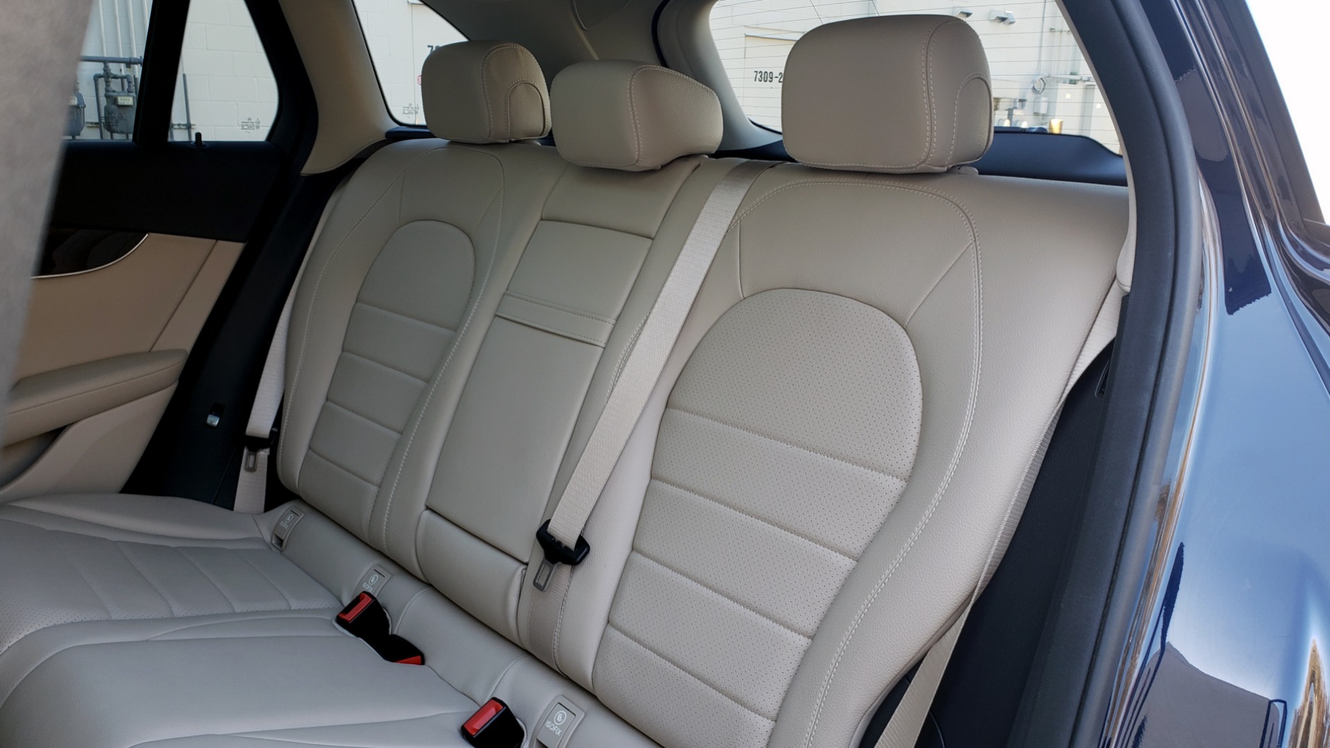 Used 2017 Mercedes-Benz GLC 300 4MATIC / PREM / NAV / KEYLESS-GO / SUNROOF / REARVIEW for sale Sold at Formula Imports in Charlotte NC 28227 57