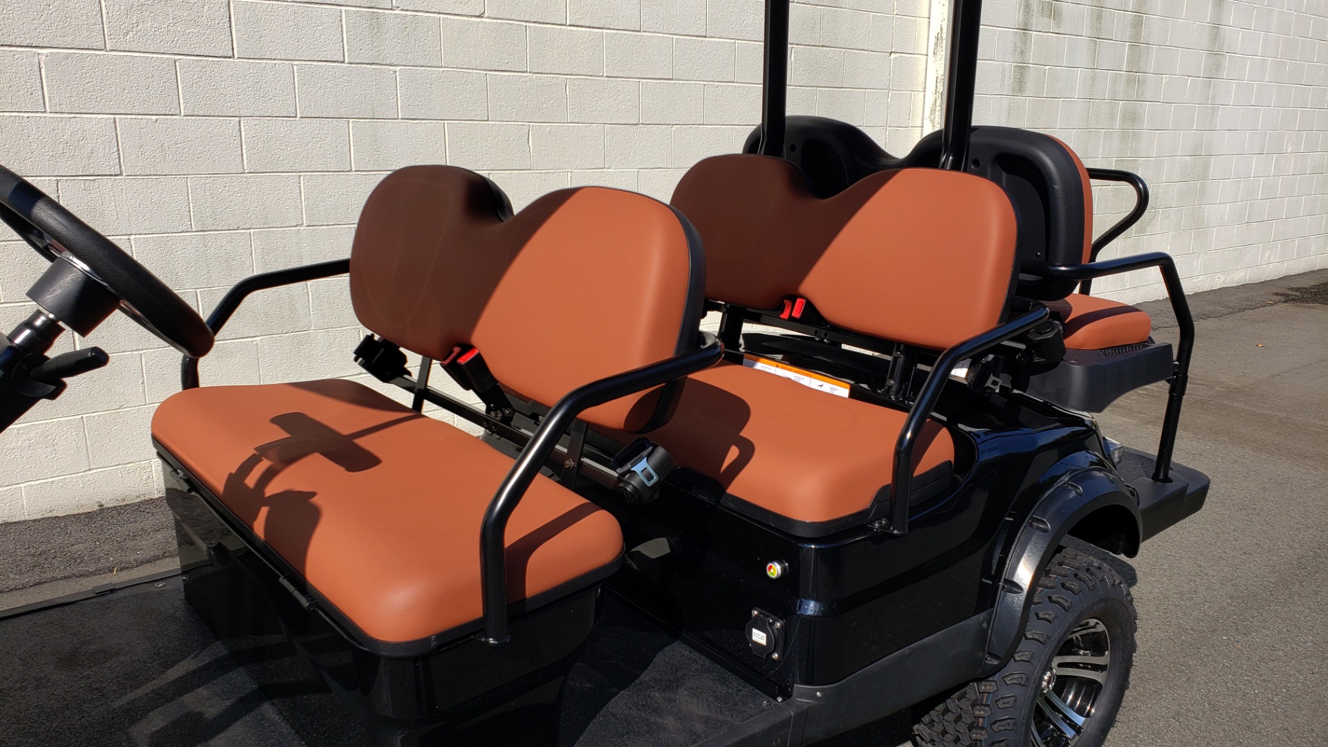 Used 2020 ICON I60L ELECTRIC CAR / 3-ROW / LIFTED / GOLF CART / SPEEDO for sale Sold at Formula Imports in Charlotte NC 28227 4