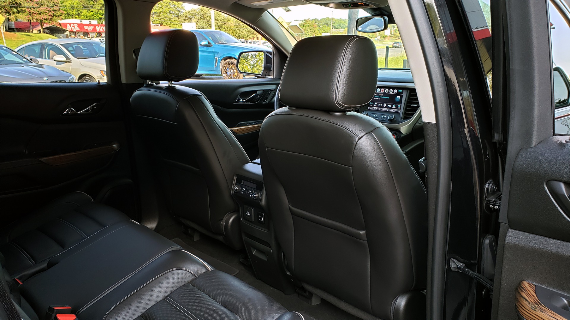 Used 2017 GMC ACADIA DENALI / FWD / NAV / SUNROOF / CAMERA / 3-ROW for sale Sold at Formula Imports in Charlotte NC 28227 80