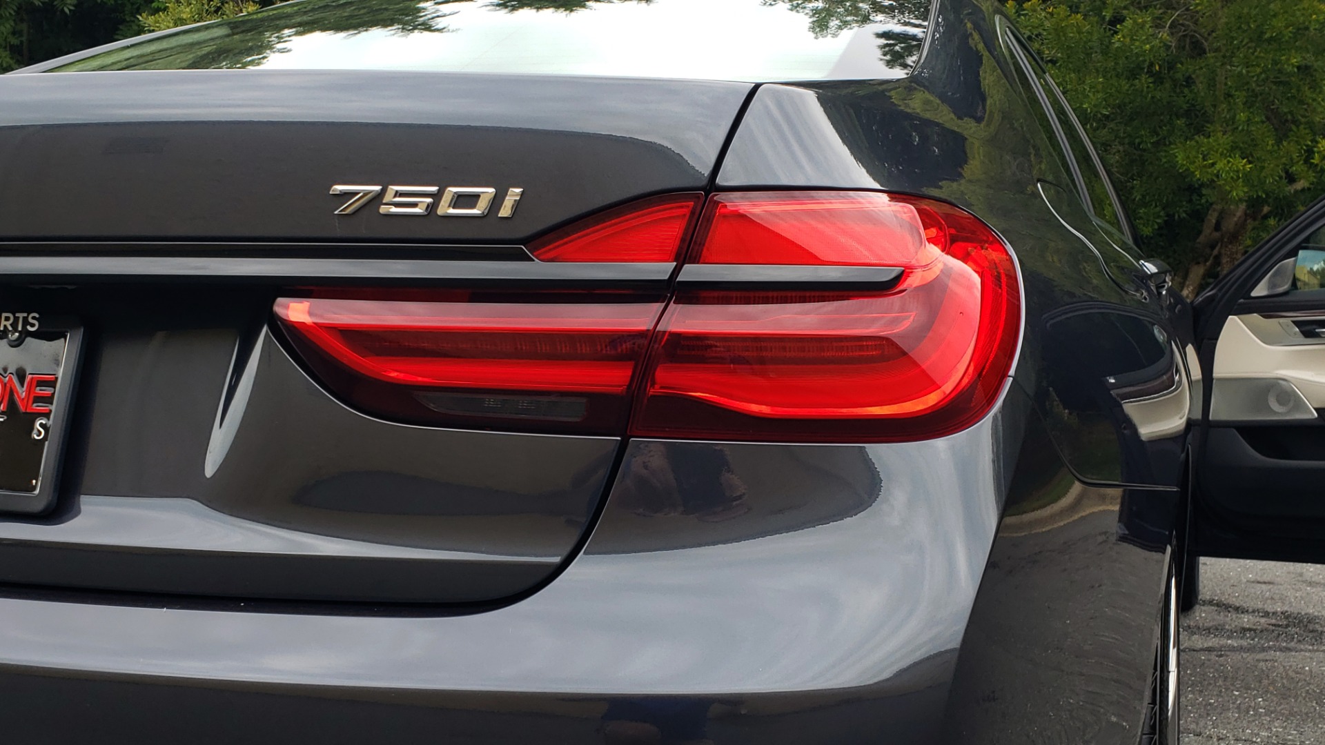 Used 2016 BMW 7 SERIES 750I EXEC PKG / DRVR ASST PLUS / CLD WTHR / SKY LOUNGE ROOF for sale Sold at Formula Imports in Charlotte NC 28227 27
