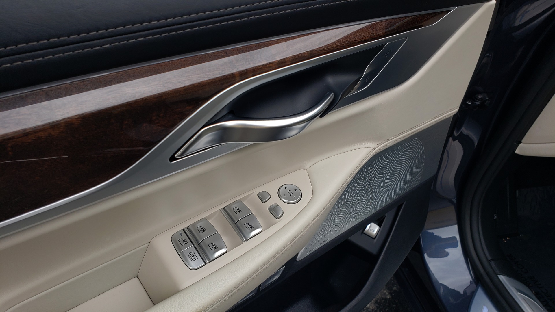 Used 2016 BMW 7 SERIES 750I EXEC PKG / DRVR ASST PLUS / CLD WTHR / SKY LOUNGE ROOF for sale Sold at Formula Imports in Charlotte NC 28227 30