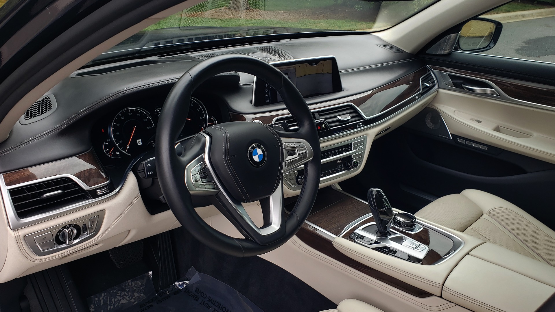 Used 2016 BMW 7 SERIES 750I EXEC PKG / DRVR ASST PLUS / CLD WTHR / SKY LOUNGE ROOF for sale Sold at Formula Imports in Charlotte NC 28227 35