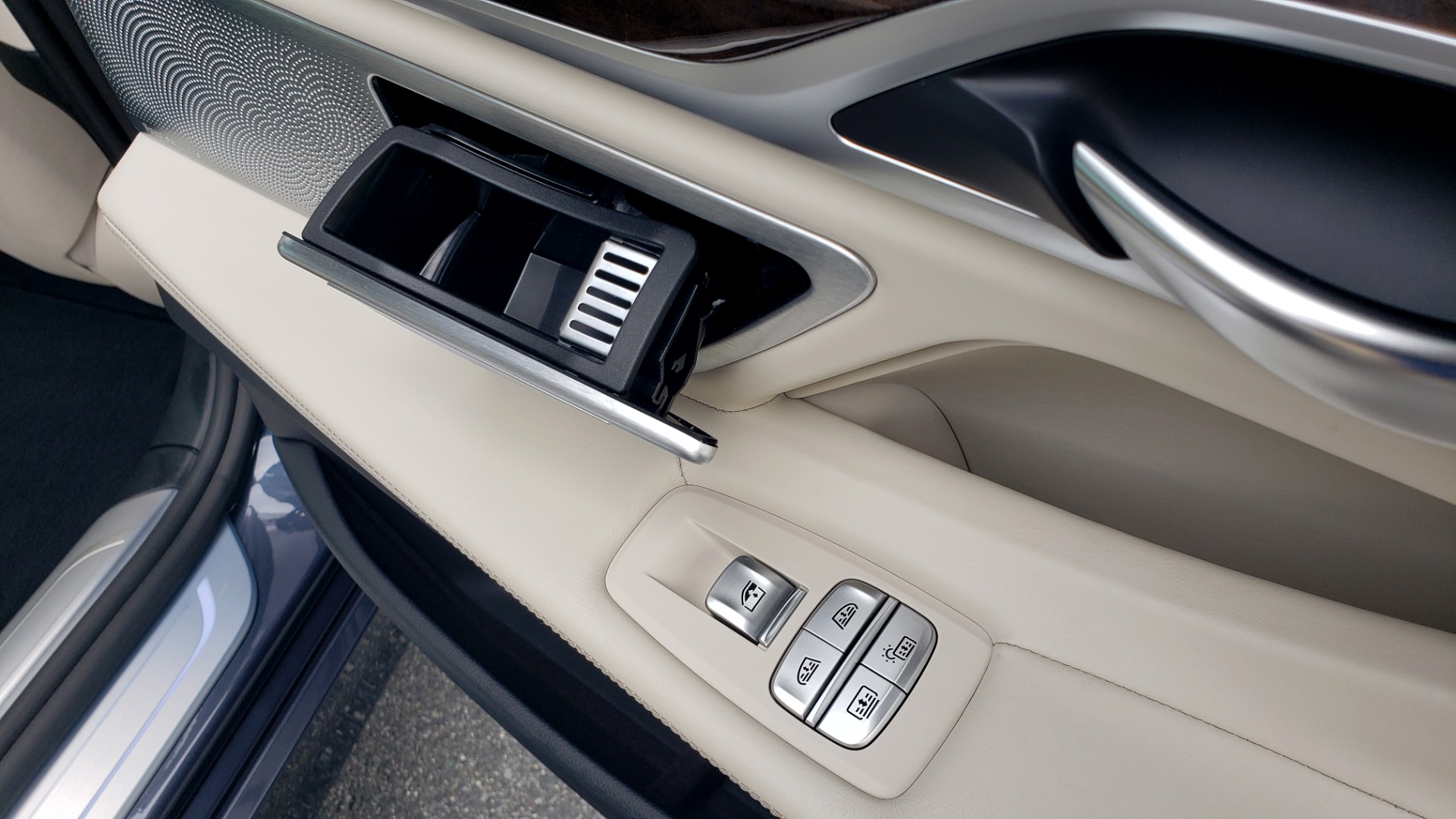 Used 2016 BMW 7 SERIES 750I EXEC PKG / DRVR ASST PLUS / CLD WTHR / SKY LOUNGE ROOF for sale Sold at Formula Imports in Charlotte NC 28227 74
