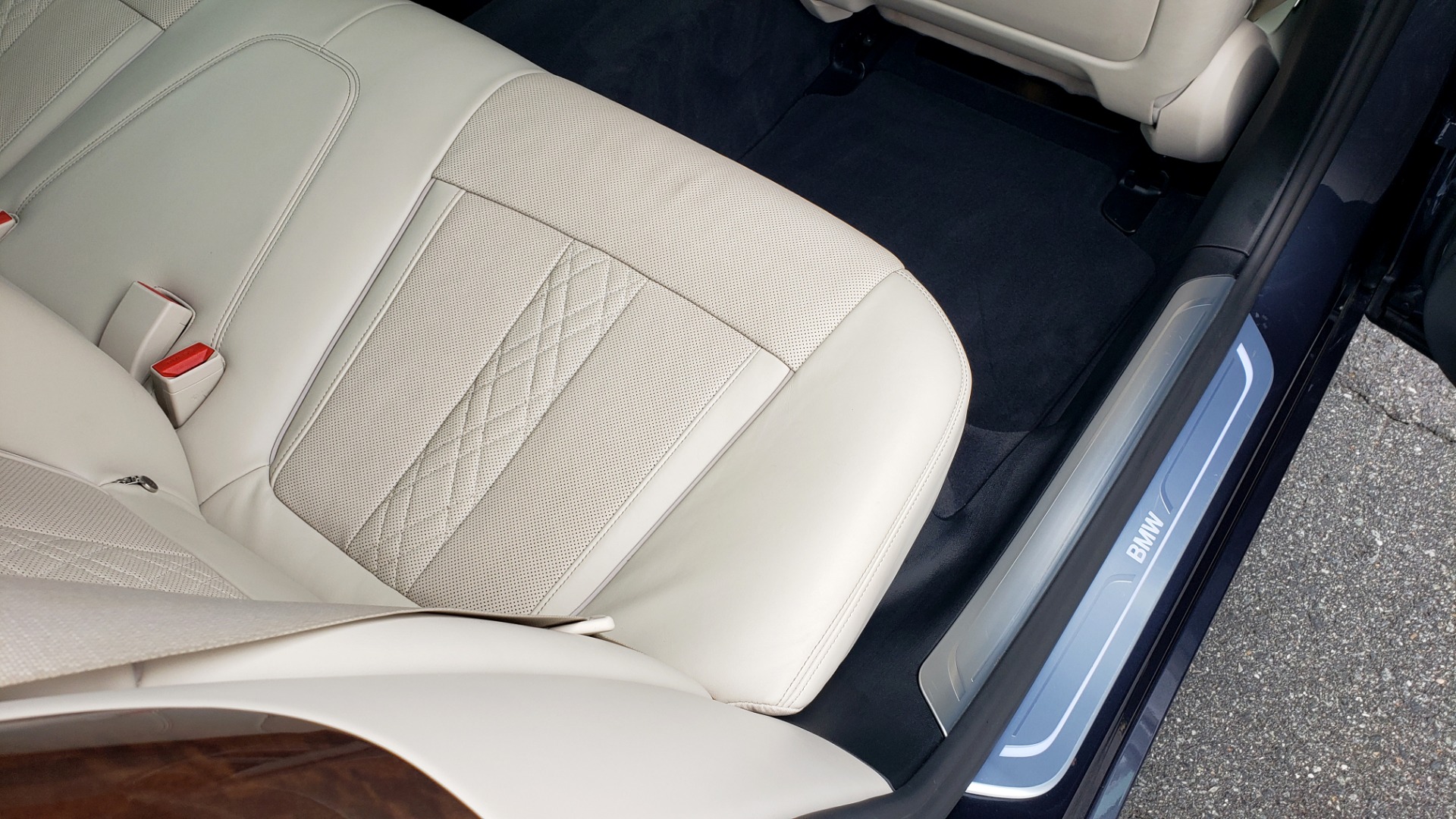 Used 2016 BMW 7 SERIES 750I EXEC PKG / DRVR ASST PLUS / CLD WTHR / SKY LOUNGE ROOF for sale Sold at Formula Imports in Charlotte NC 28227 75