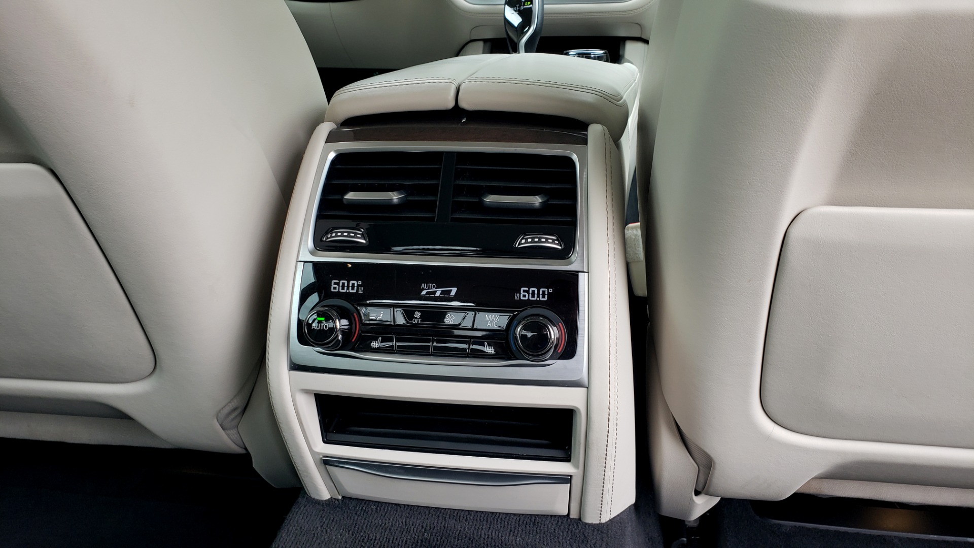 Used 2016 BMW 7 SERIES 750I EXEC PKG / DRVR ASST PLUS / CLD WTHR / SKY LOUNGE ROOF for sale Sold at Formula Imports in Charlotte NC 28227 79