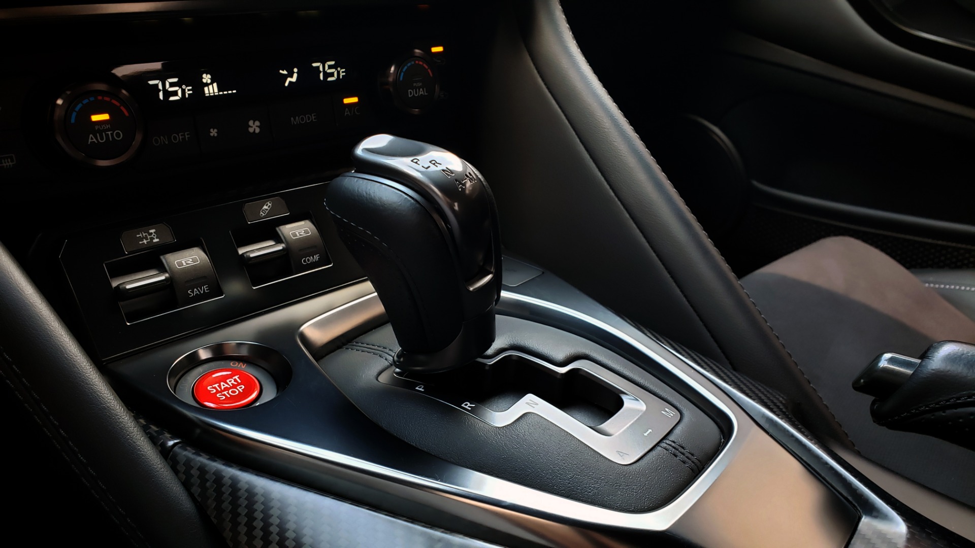 Used 2018 Nissan GT-R PREMIUM / NAV / BOSE / REARVIEW / CUSTOM WHEELS / COIL OVER SHOCKS / TUNED for sale Sold at Formula Imports in Charlotte NC 28227 46