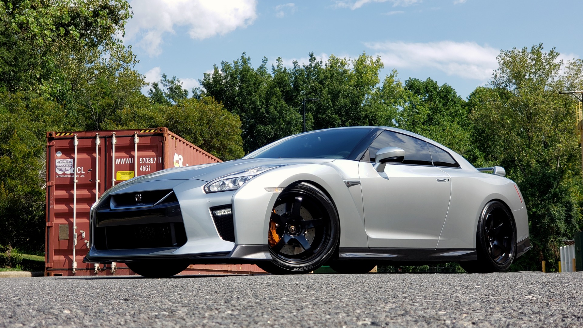 Used 2018 Nissan GT-R PREMIUM / NAV / BOSE / REARVIEW / CUSTOM WHEELS / COIL OVER SHOCKS / TUNED for sale Sold at Formula Imports in Charlotte NC 28227 1