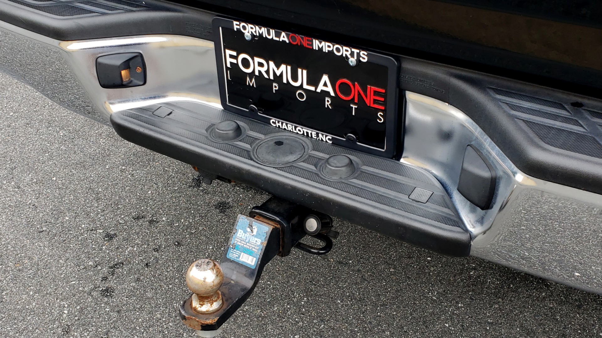 Used 2011 Toyota TACOMA 4WD / 4.0L V6 / 5-SPD AUTO / TRD OFF-ROAD PKG / BED LINER for sale Sold at Formula Imports in Charlotte NC 28227 23