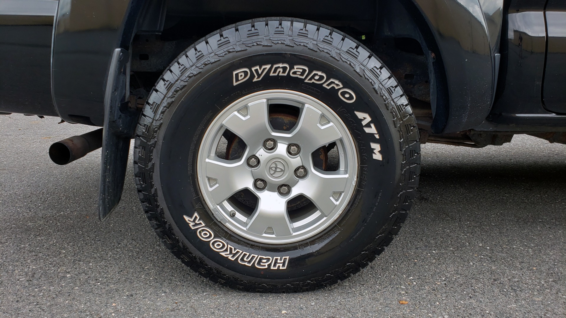 Used 2011 Toyota TACOMA 4WD / 4.0L V6 / 5-SPD AUTO / TRD OFF-ROAD PKG / BED LINER for sale Sold at Formula Imports in Charlotte NC 28227 72