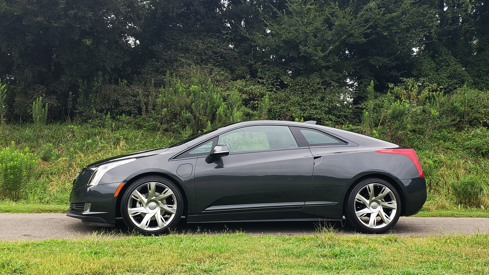 Cadillac elr hybrid deals