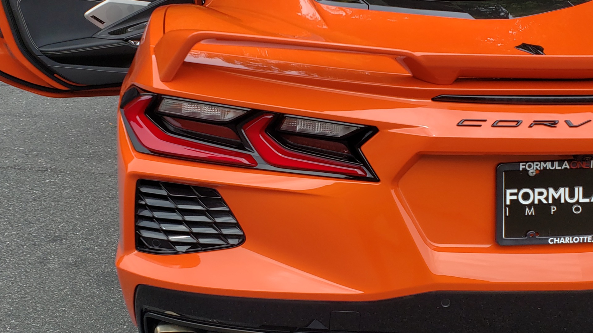 Used 2020 Chevrolet CORVETTE C8 STINGRAY 2LT / 6.2L V8 / 8-SPD AUTO / NAV / BOSE / REARVIEW / DATA RECOR for sale Sold at Formula Imports in Charlotte NC 28227 31