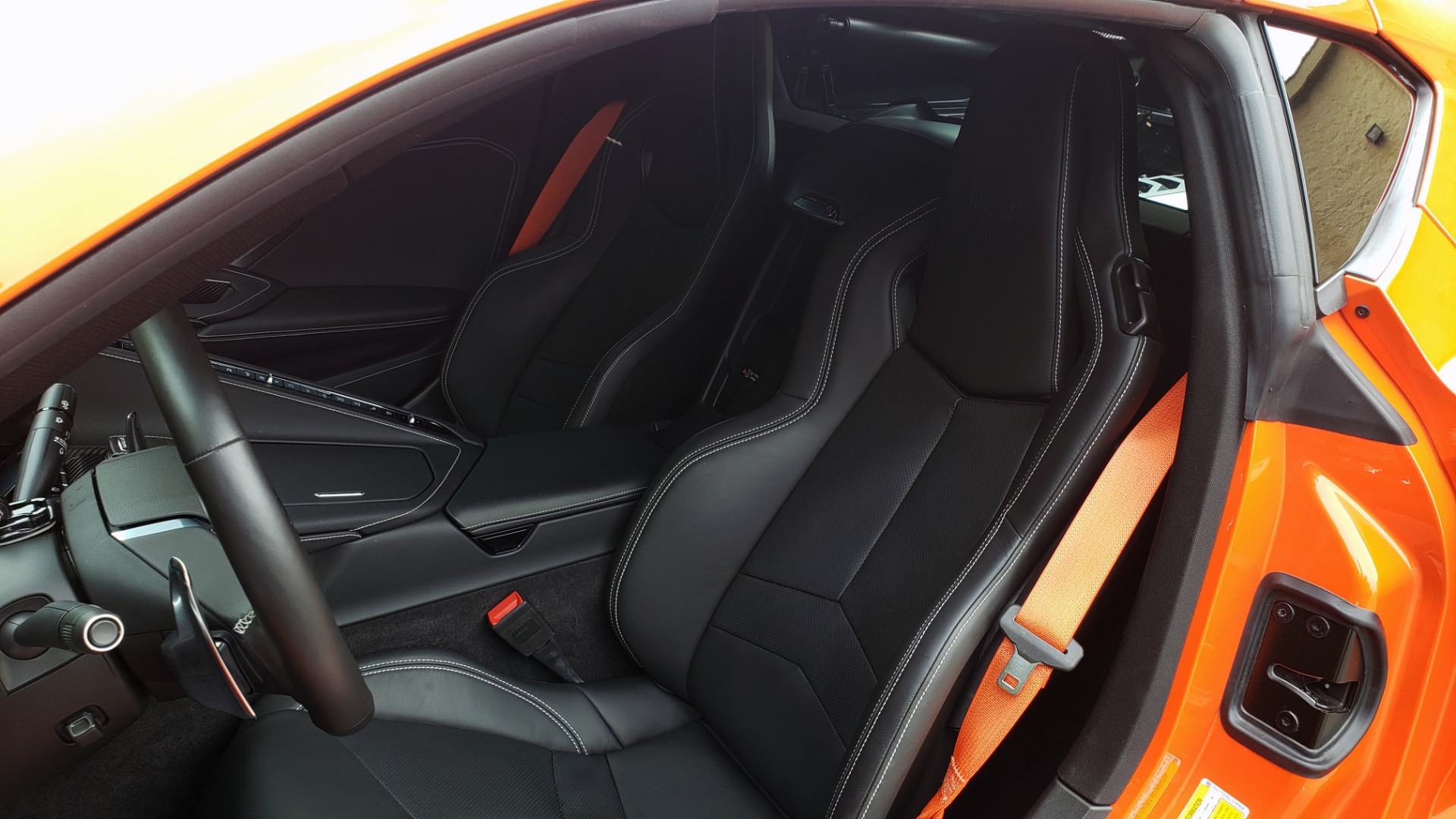 Used 2020 Chevrolet CORVETTE C8 STINGRAY 2LT / 6.2L V8 / 8-SPD AUTO / NAV / BOSE / REARVIEW / DATA RECOR for sale Sold at Formula Imports in Charlotte NC 28227 40