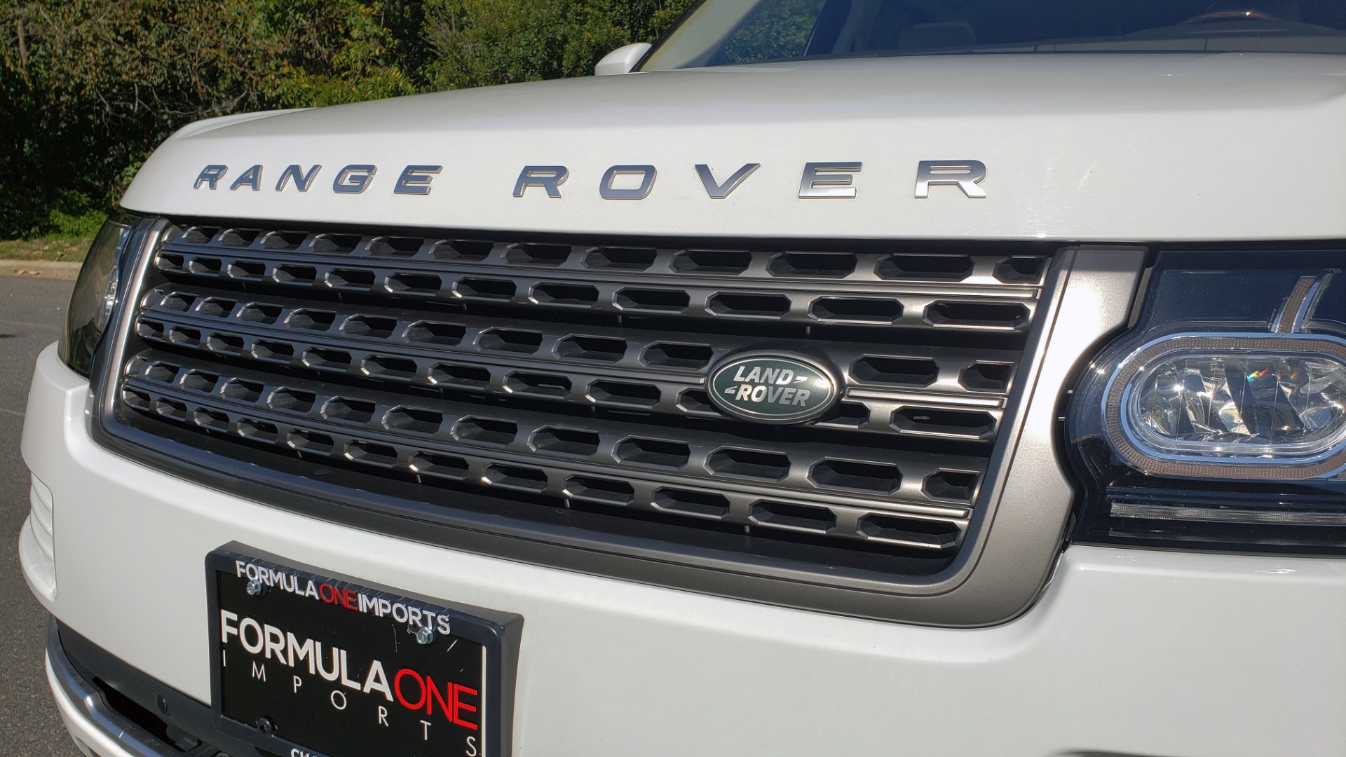 Used 2017 Land Rover RANGE ROVER SE / 4WD / SC V6 / NAV / DRIVE PKG / PANO-ROOF / REARVIEW for sale Sold at Formula Imports in Charlotte NC 28227 28