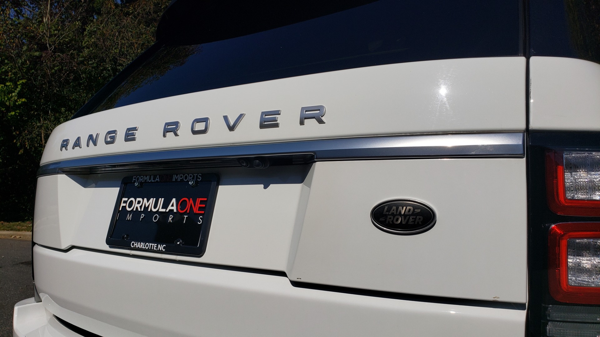 Used 2017 Land Rover RANGE ROVER SE / 4WD / SC V6 / NAV / DRIVE PKG / PANO-ROOF / REARVIEW for sale Sold at Formula Imports in Charlotte NC 28227 35