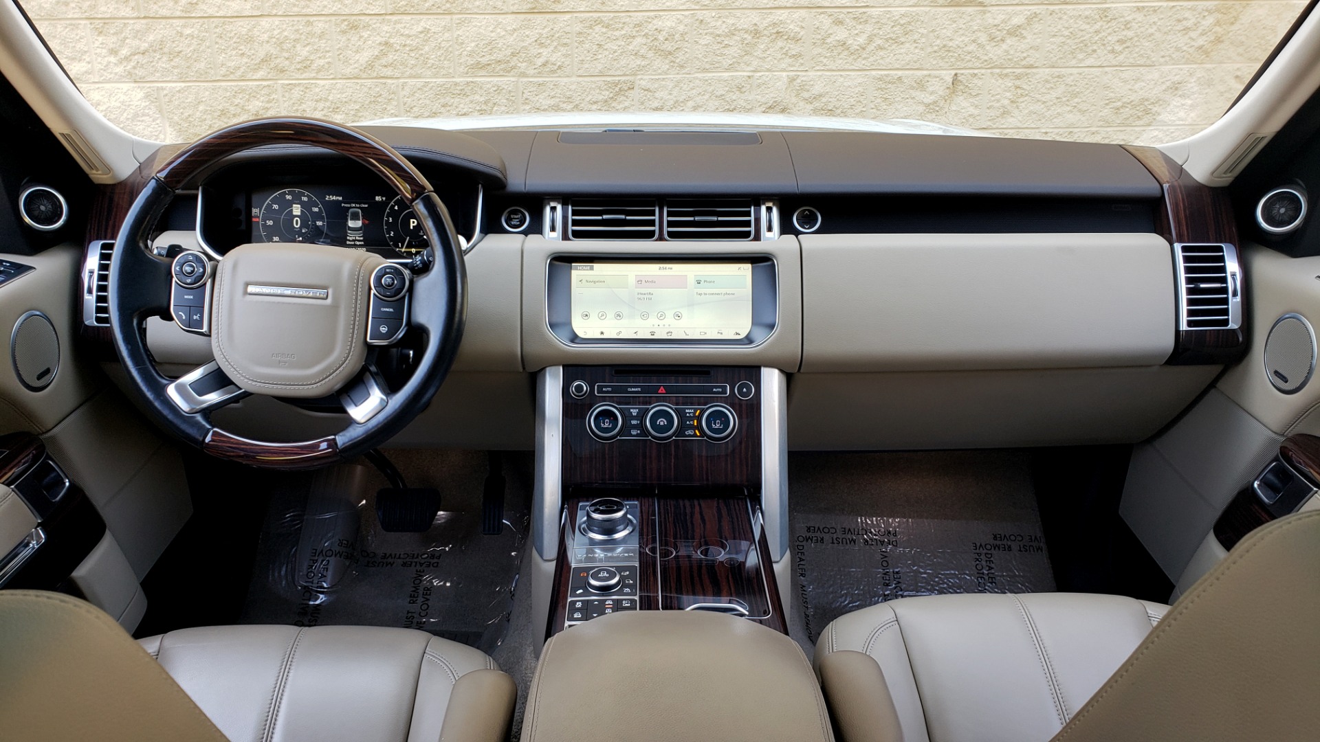 Used 2017 Land Rover RANGE ROVER SE / 4WD / SC V6 / NAV / DRIVE PKG / PANO-ROOF / REARVIEW for sale Sold at Formula Imports in Charlotte NC 28227 88