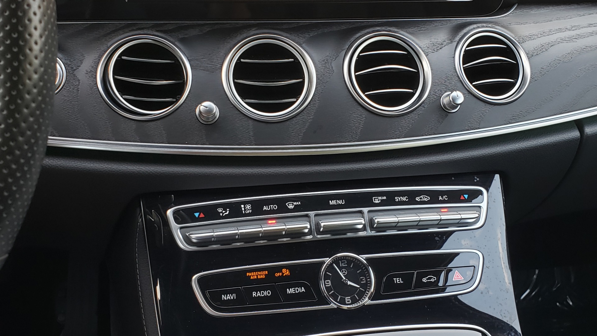 Used 2017 Mercedes-Benz E-CLASS E 300 SPORT / NAV / SUNROOF / HTD STS / BURMESTER / REARVIEW for sale Sold at Formula Imports in Charlotte NC 28227 49