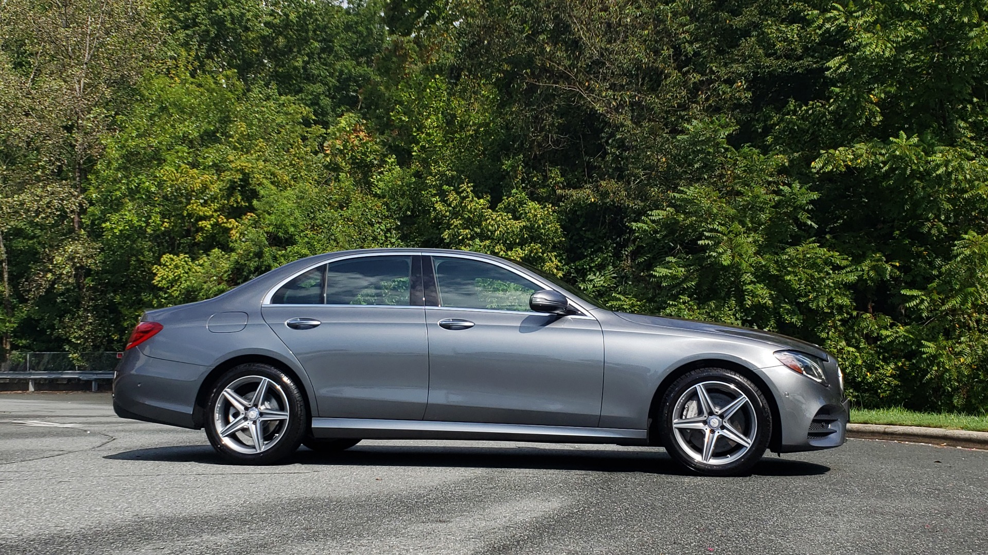 Used 2017 Mercedes-Benz E-CLASS E 300 SPORT / NAV / SUNROOF / HTD STS / BURMESTER / REARVIEW for sale Sold at Formula Imports in Charlotte NC 28227 5