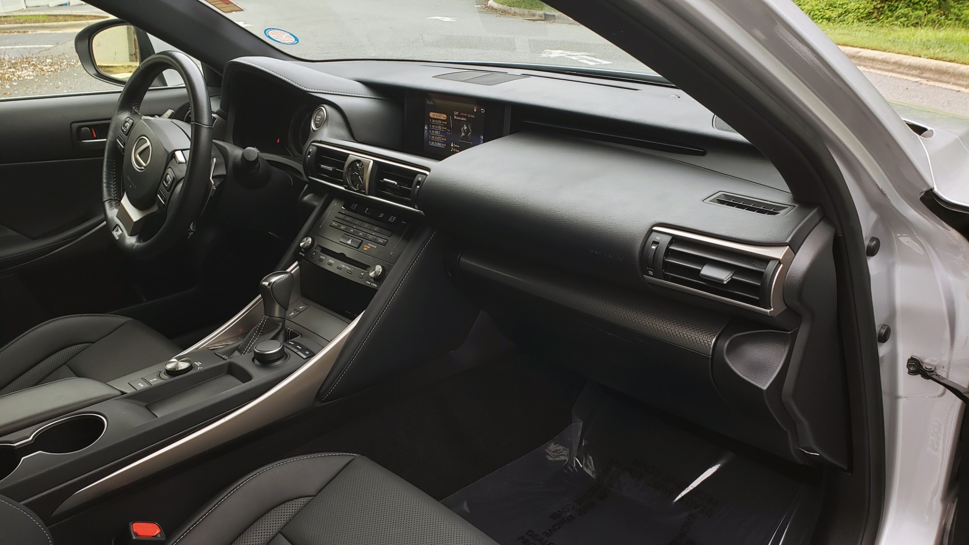 Used 2017 Lexus IS 200T F-SPORT / LEATHER / SUNROOF / 18IN WHEELS / REARVIEW for sale Sold at Formula Imports in Charlotte NC 28227 69