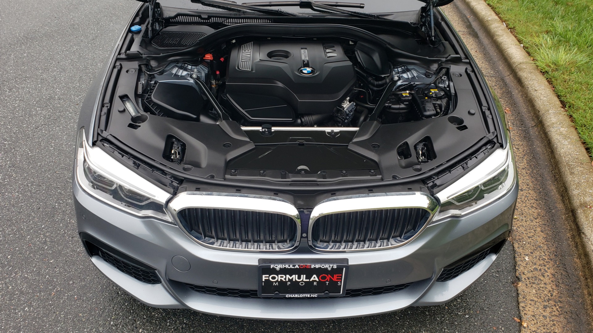 Used 2017 BMW 5 SERIES 530I M-SPORT / PREM PKG / DRVR ASST PLUS / LIGHTING / PREM SND for sale Sold at Formula Imports in Charlotte NC 28227 12