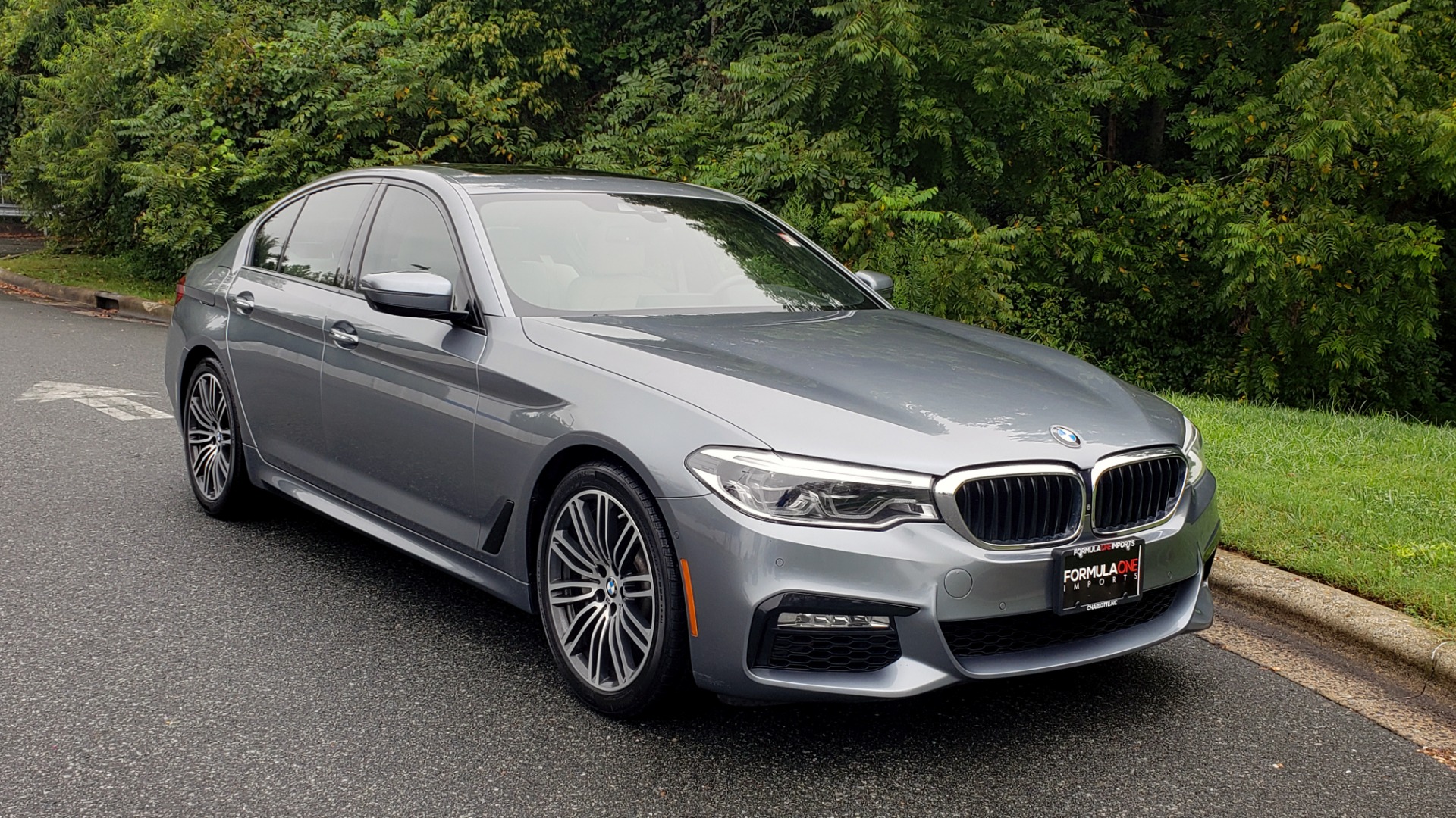 Used 2017 BMW 5 SERIES 530I M-SPORT / PREM PKG / DRVR ASST PLUS / LIGHTING / PREM SND for sale Sold at Formula Imports in Charlotte NC 28227 4