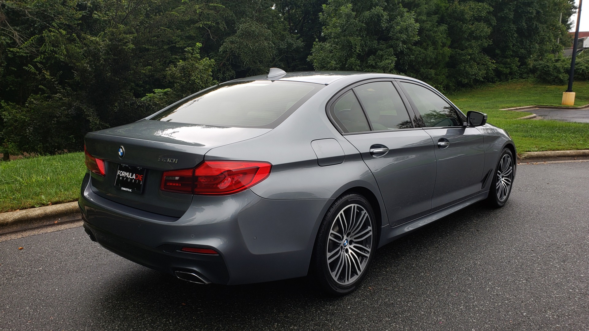 Used 2017 BMW 5 SERIES 530I M-SPORT / PREM PKG / DRVR ASST PLUS / LIGHTING / PREM SND for sale Sold at Formula Imports in Charlotte NC 28227 6