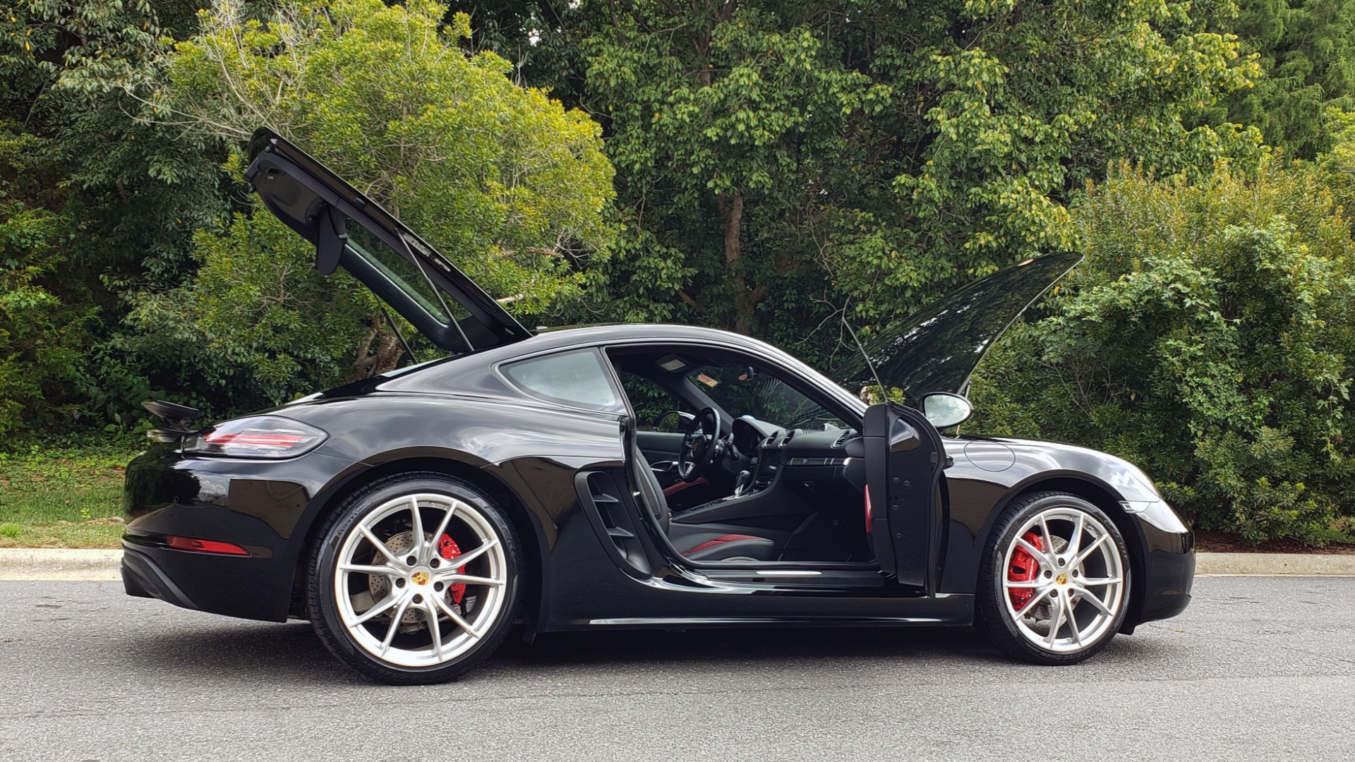Used 2018 Porsche 718 CAYMAN S / PREM PKG PLUS / PDK / NAV / BOSE / CHRONO / SPORT EXHAUST for sale Sold at Formula Imports in Charlotte NC 28227 10