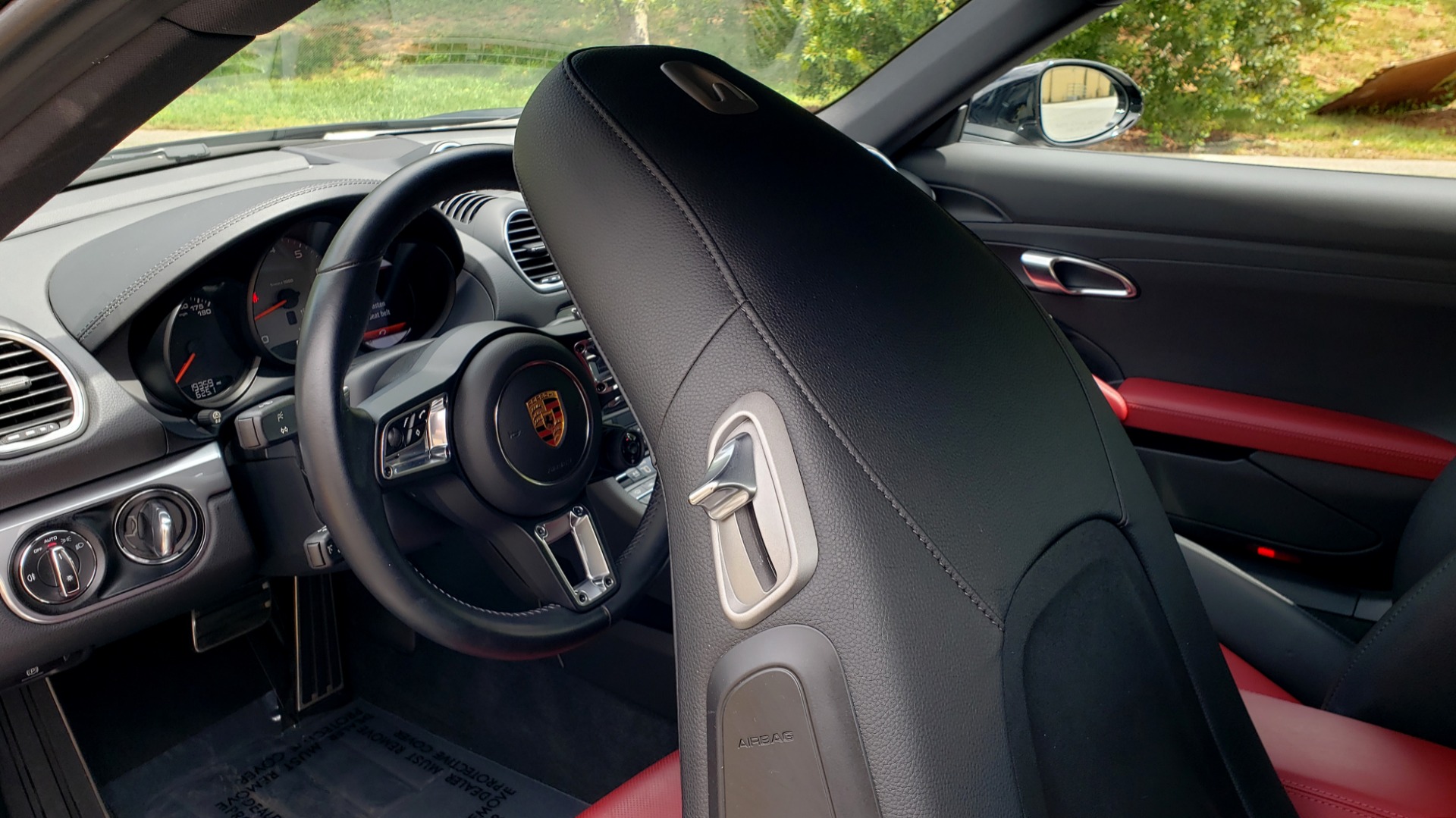 Used 2018 Porsche 718 CAYMAN S / PREM PKG PLUS / PDK / NAV / BOSE / CHRONO / SPORT EXHAUST for sale Sold at Formula Imports in Charlotte NC 28227 37