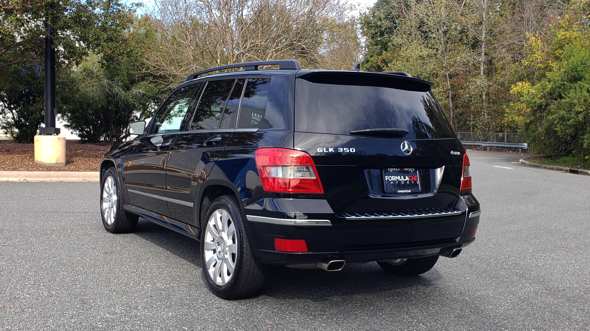 Used 2012 Mercedes-Benz GLK-CLASS GLK 350 4MATIC / PREM PKG / SUNROOF / KEYLESS-GO / NAV / REARVIEW for sale Sold at Formula Imports in Charlotte NC 28227 3