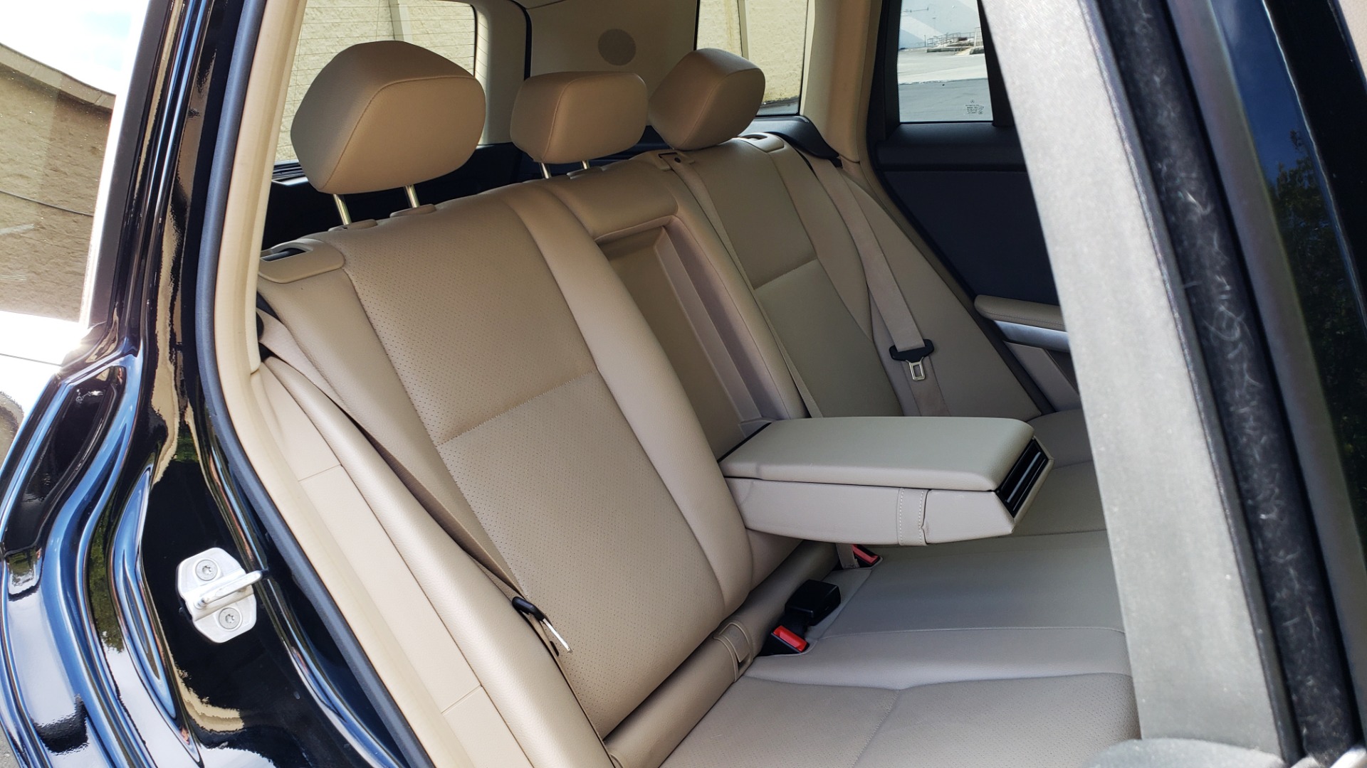 Used 2012 Mercedes-Benz GLK-CLASS GLK 350 4MATIC / PREM PKG / SUNROOF / KEYLESS-GO / NAV / REARVIEW for sale Sold at Formula Imports in Charlotte NC 28227 73