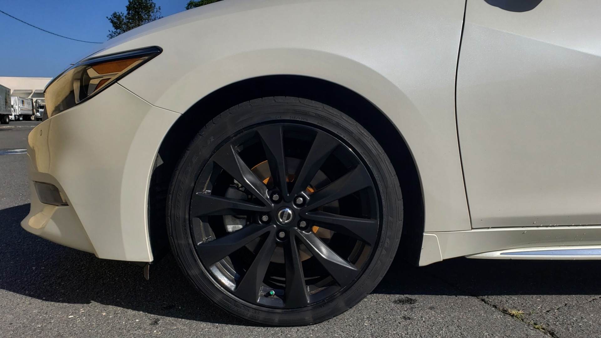 Used 2016 Nissan MAXIMA 3.5 SR / NAV / BOSE / VENT STS / CVT / REARVIEW for sale Sold at Formula Imports in Charlotte NC 28227 6