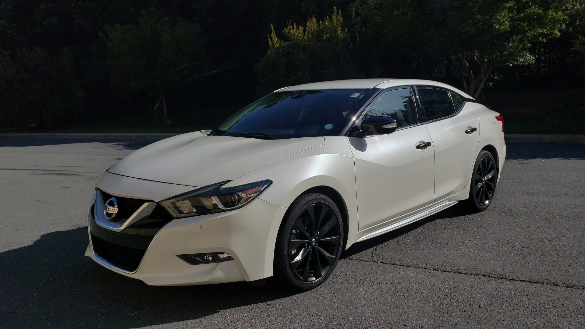 Used 2016 Nissan MAXIMA 3.5 SR / NAV / BOSE / VENT STS / CVT / REARVIEW for sale Sold at Formula Imports in Charlotte NC 28227 1