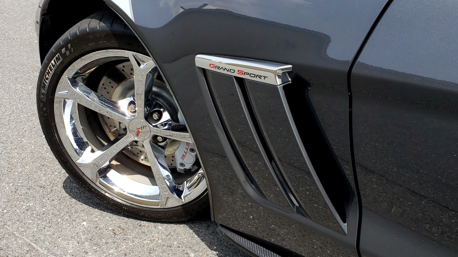 Used 2010 Chevrolet CORVETTE Z16 GRAND SPORT 3LT / HUD / 6.2L V8 / 6-SPD AUTO / NPP EXH for sale Sold at Formula Imports in Charlotte NC 28227 11