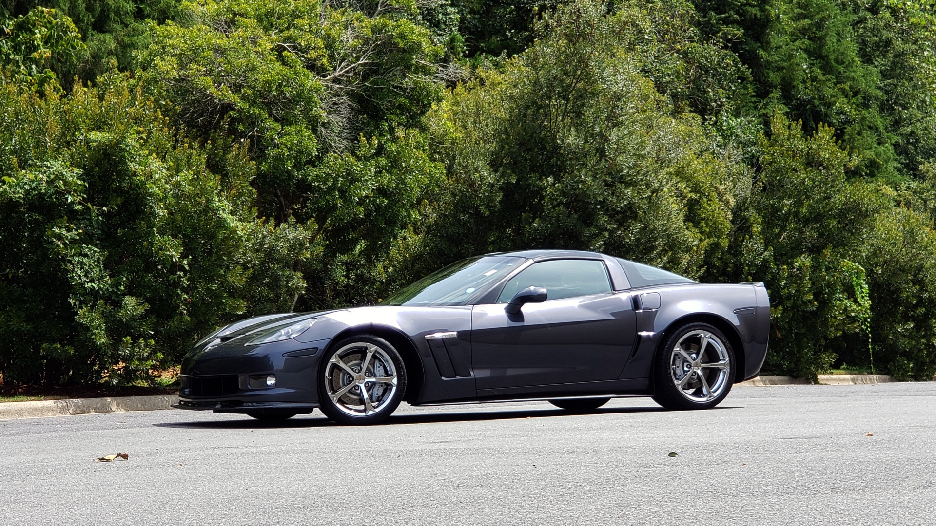 Used 2010 Chevrolet CORVETTE Z16 GRAND SPORT 3LT / HUD / 6.2L V8 / 6-SPD AUTO / NPP EXH for sale Sold at Formula Imports in Charlotte NC 28227 2