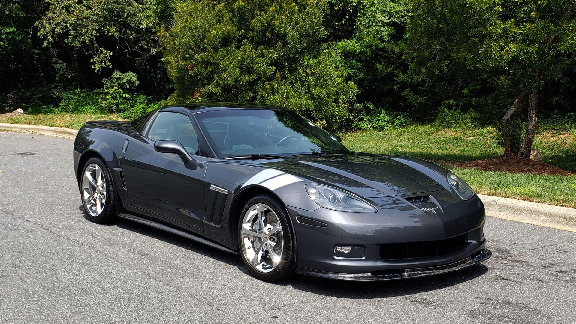 Used 2010 Chevrolet CORVETTE Z16 GRAND SPORT 3LT / HUD / 6.2L V8 / 6-SPD AUTO / NPP EXH for sale Sold at Formula Imports in Charlotte NC 28227 3