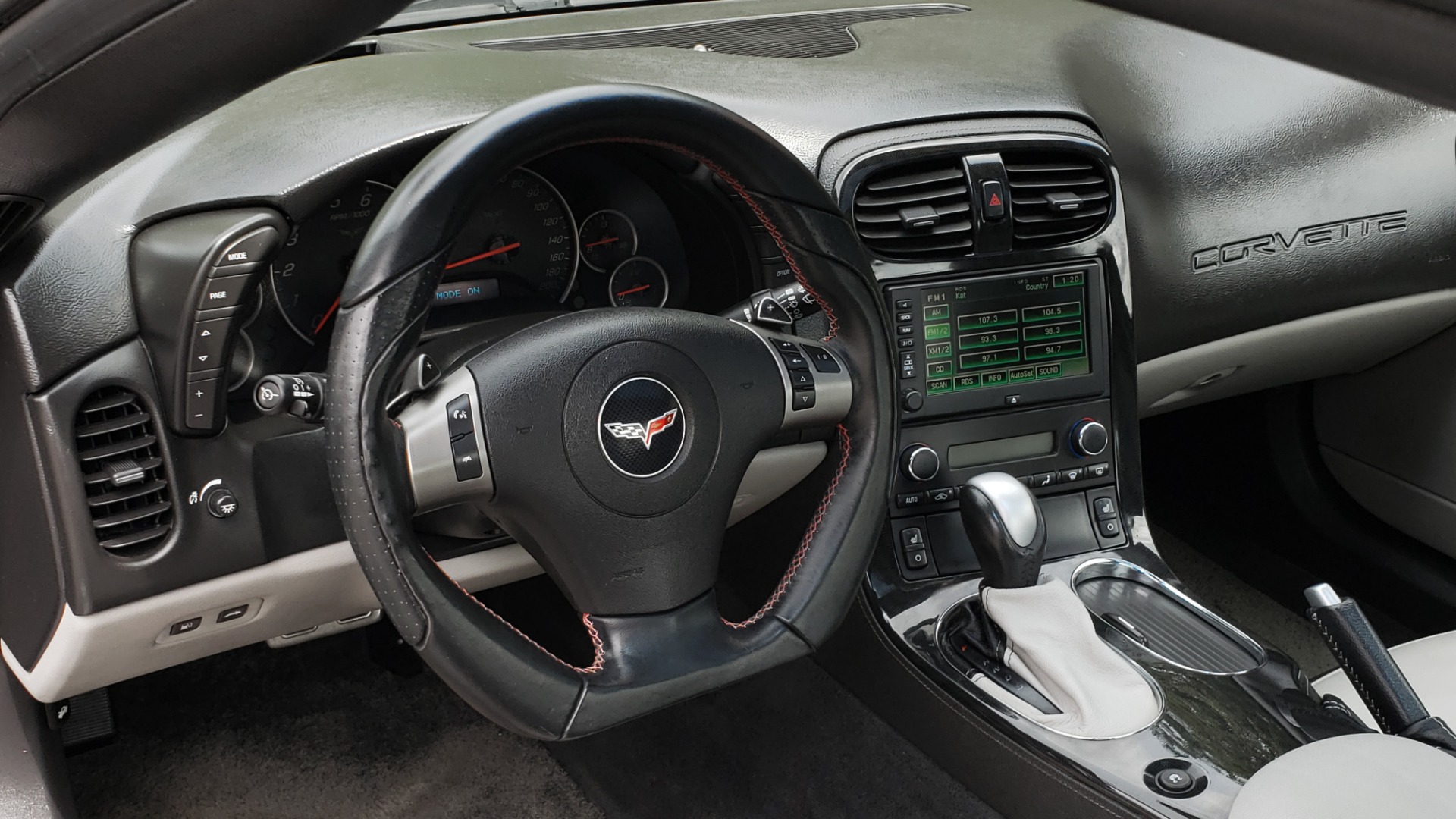 Used 2010 Chevrolet CORVETTE Z16 GRAND SPORT 3LT / HUD / 6.2L V8 / 6-SPD AUTO / NPP EXH for sale Sold at Formula Imports in Charlotte NC 28227 47