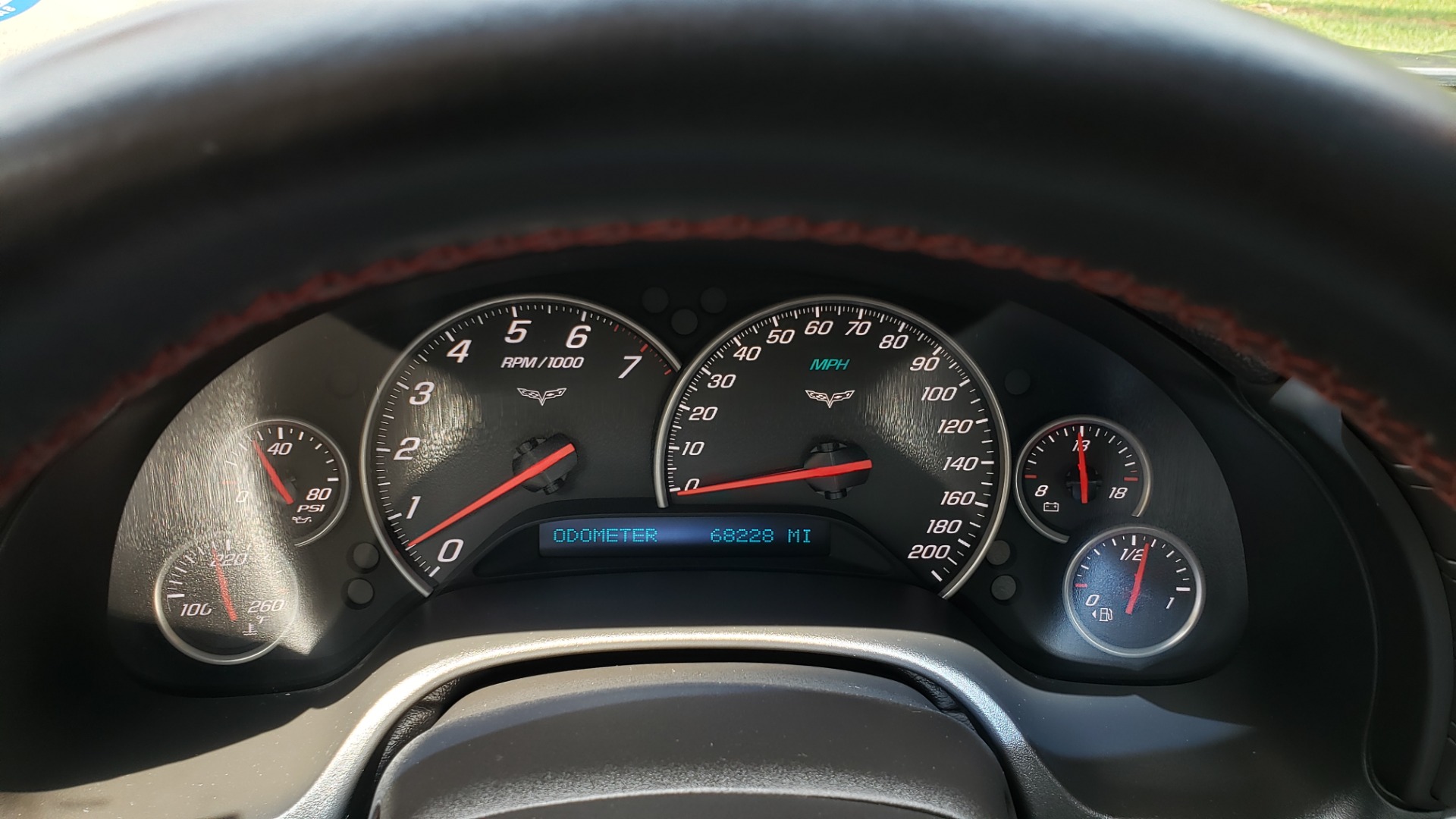 Used 2010 Chevrolet CORVETTE Z16 GRAND SPORT 3LT / HUD / 6.2L V8 / 6-SPD AUTO / NPP EXH for sale Sold at Formula Imports in Charlotte NC 28227 54
