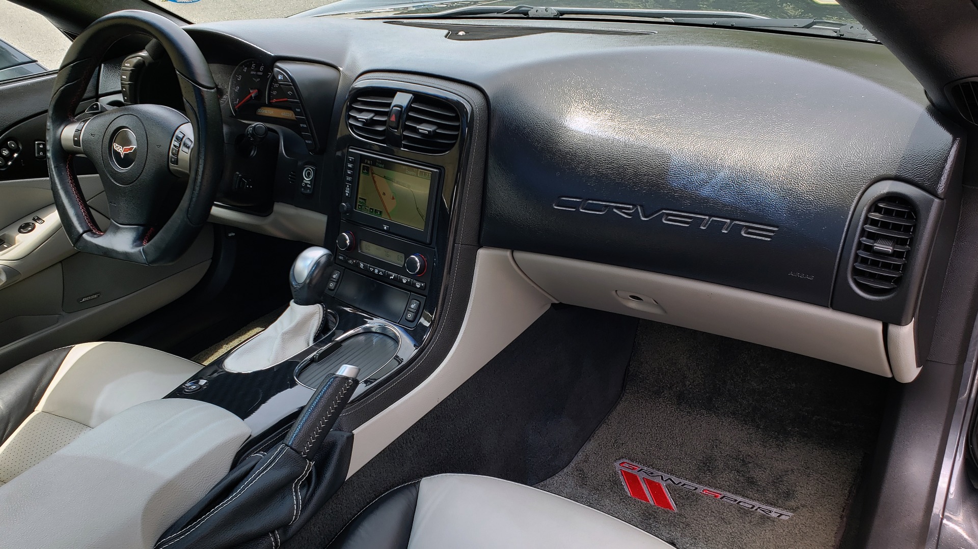 Used 2010 Chevrolet CORVETTE Z16 GRAND SPORT 3LT / HUD / 6.2L V8 / 6-SPD AUTO / NPP EXH for sale Sold at Formula Imports in Charlotte NC 28227 75