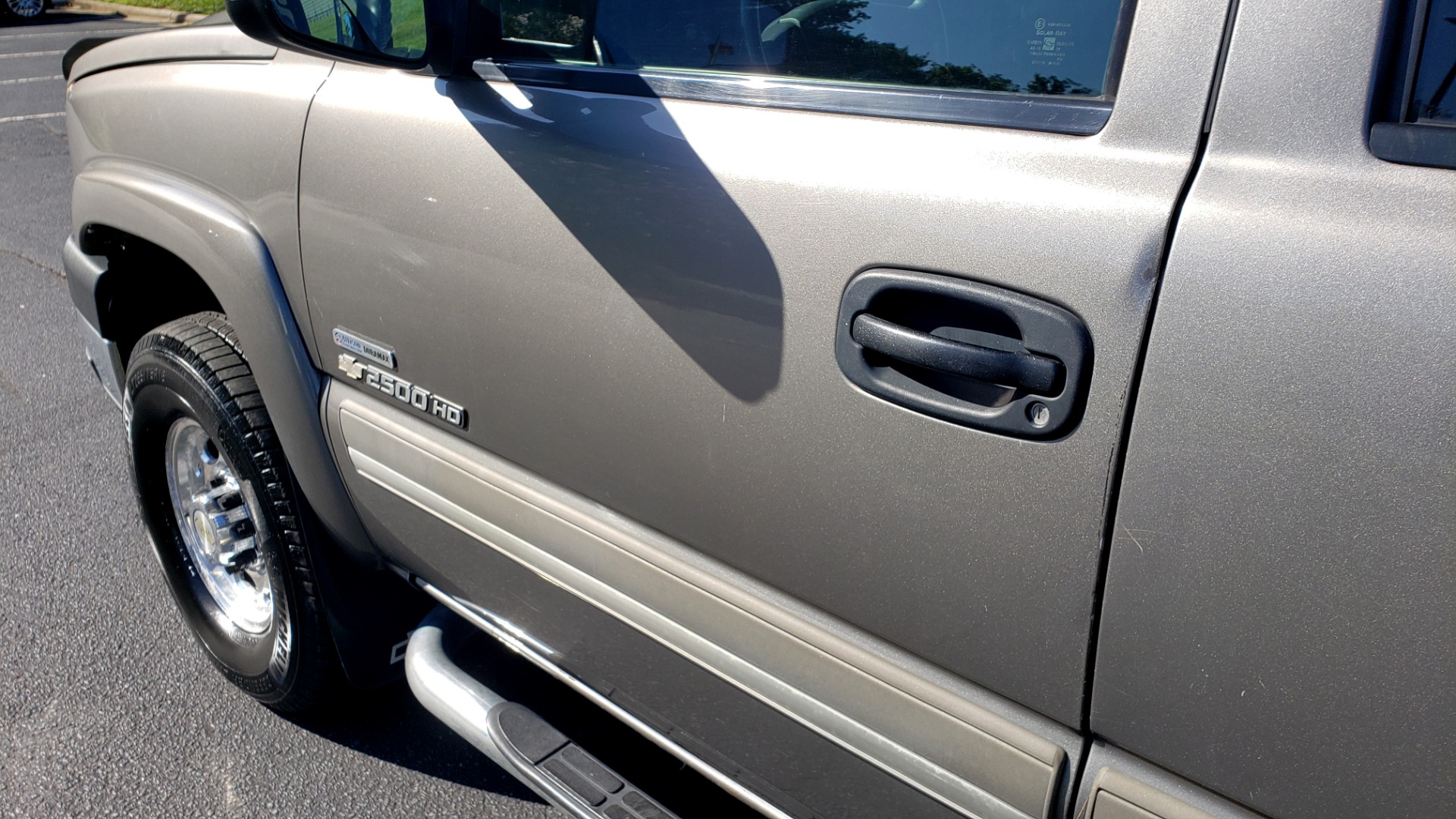 Used 2007 Chevrolet SILVERADO 2500HD CLASSIC LT3 CREWCAB / 4WD / 6.6L DURAMAX / SUNROOF / BOSE / CAMPER SHELL for sale Sold at Formula Imports in Charlotte NC 28227 10