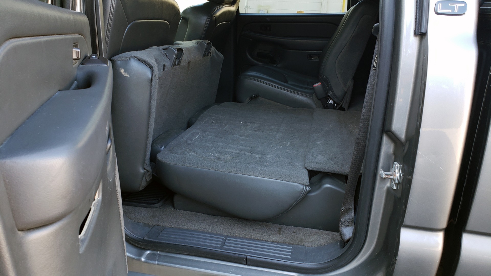 Used 2007 Chevrolet SILVERADO 2500HD CLASSIC LT3 CREWCAB / 4WD / 6.6L DURAMAX / SUNROOF / BOSE / CAMPER SHELL for sale Sold at Formula Imports in Charlotte NC 28227 54