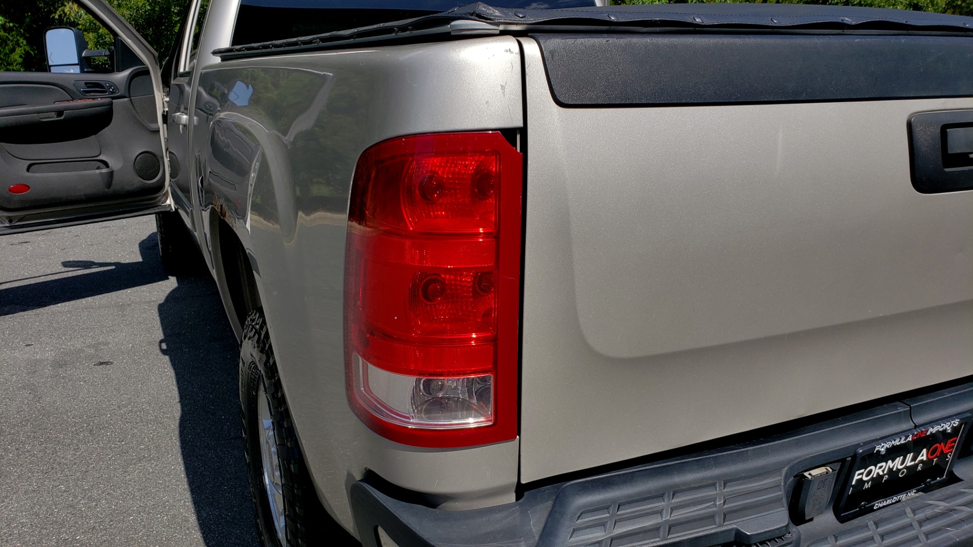 Used 2008 GMC SIERRA 2500HD SLT 4WD CREWCAB / 6.6L DURAMAX / 6-SPD ALLISON for sale Sold at Formula Imports in Charlotte NC 28227 29