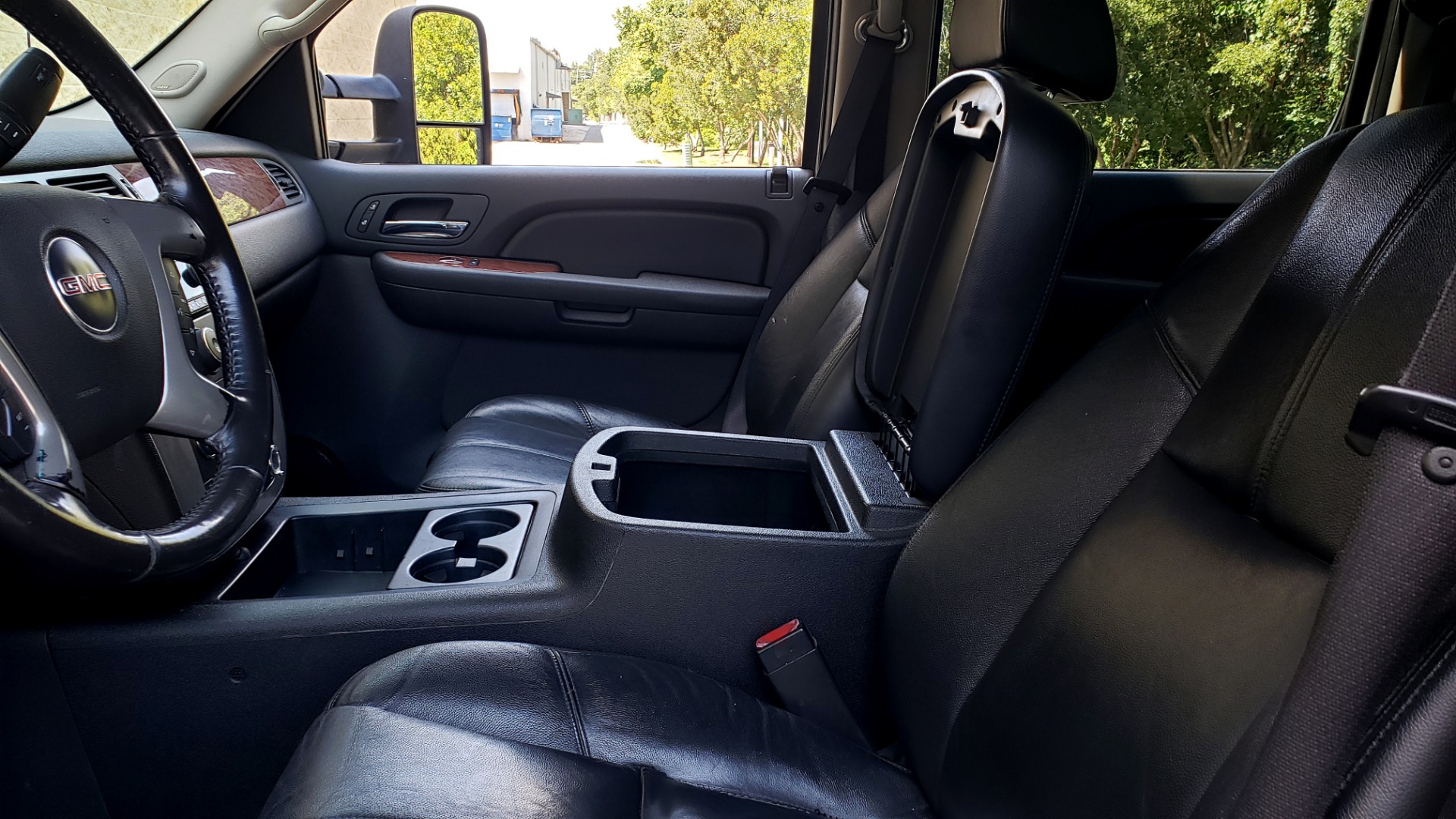 Used 2008 GMC SIERRA 2500HD SLT 4WD CREWCAB / 6.6L DURAMAX / 6-SPD ALLISON for sale Sold at Formula Imports in Charlotte NC 28227 54