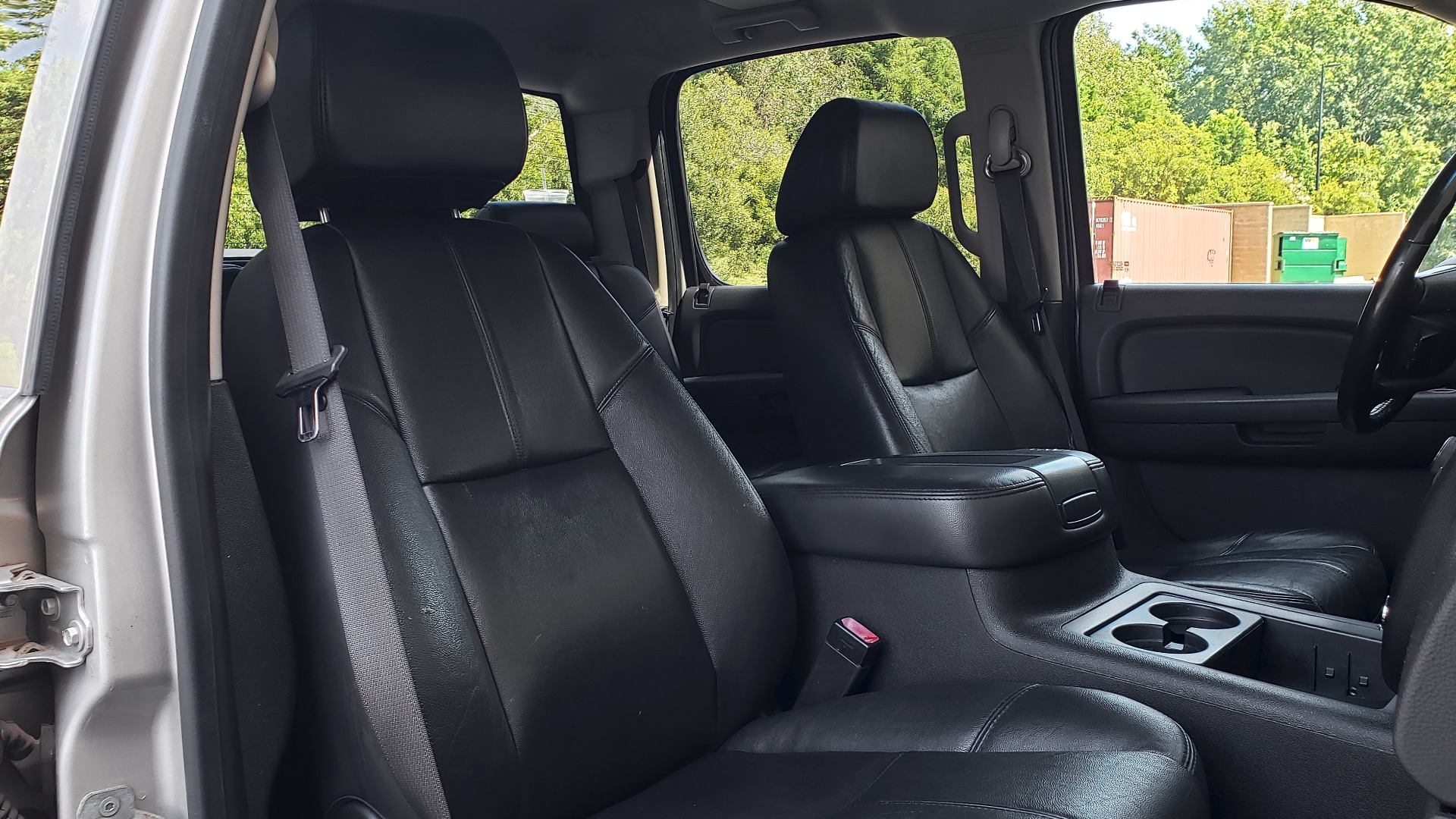 Used 2008 GMC SIERRA 2500HD SLT 4WD CREWCAB / 6.6L DURAMAX / 6-SPD ALLISON for sale Sold at Formula Imports in Charlotte NC 28227 64