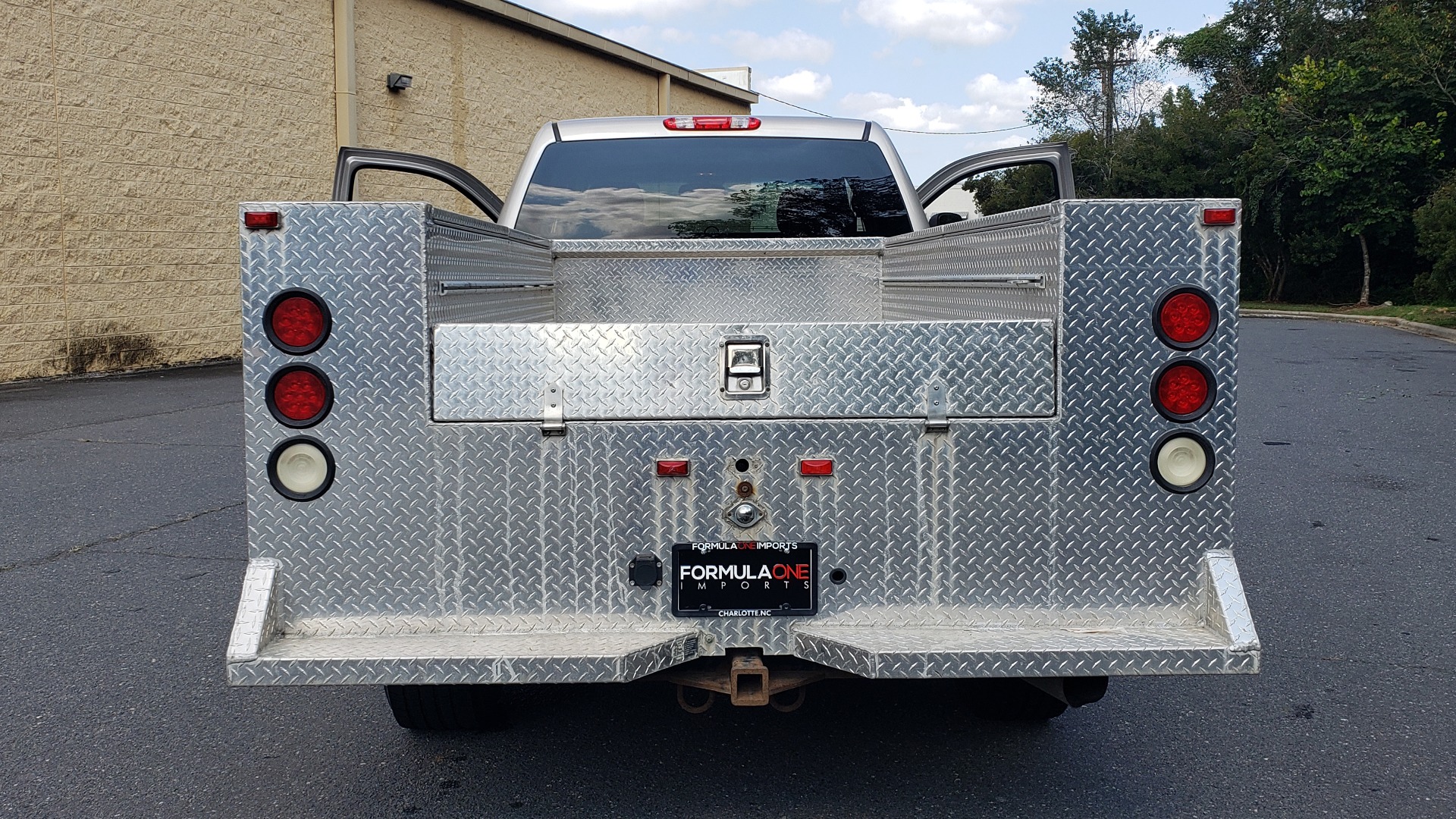 Used 2008 GMC SIERRA 3500HD SRW SLT CREWCAB / 167IN WB / DURAMAX / 6-SPD AUTO / BOSE for sale Sold at Formula Imports in Charlotte NC 28227 32