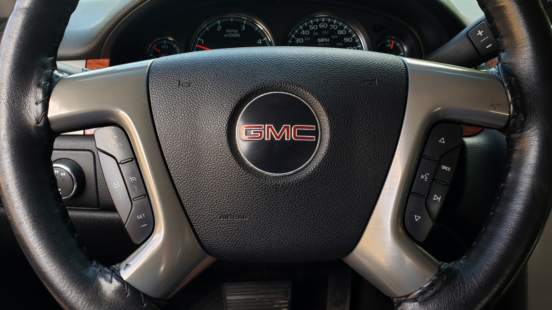 Used 2008 GMC SIERRA 3500HD SRW SLT CREWCAB / 167IN WB / DURAMAX / 6-SPD AUTO / BOSE for sale Sold at Formula Imports in Charlotte NC 28227 43